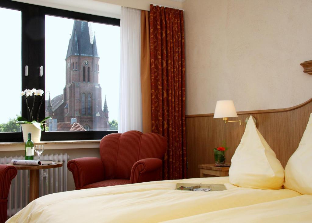 Altes Gasthaus Kuhr - Hotel & Restaurant Papenburg Rum bild