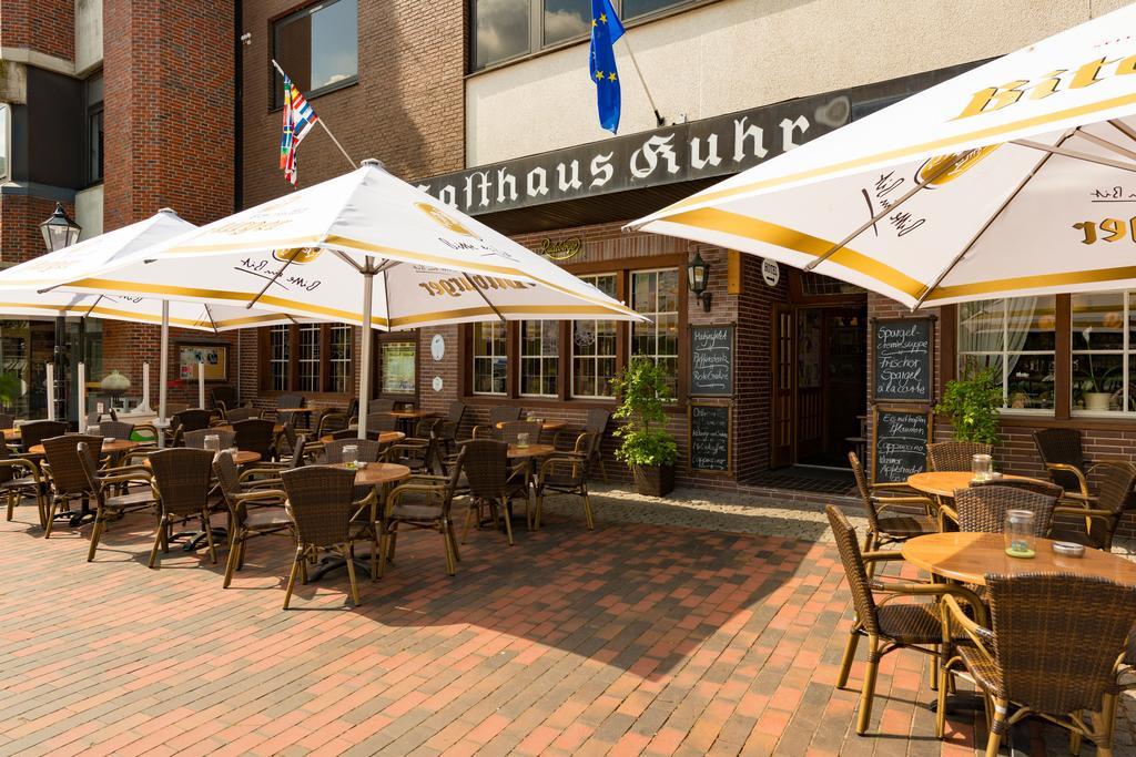 Altes Gasthaus Kuhr - Hotel & Restaurant Papenburg Exteriör bild